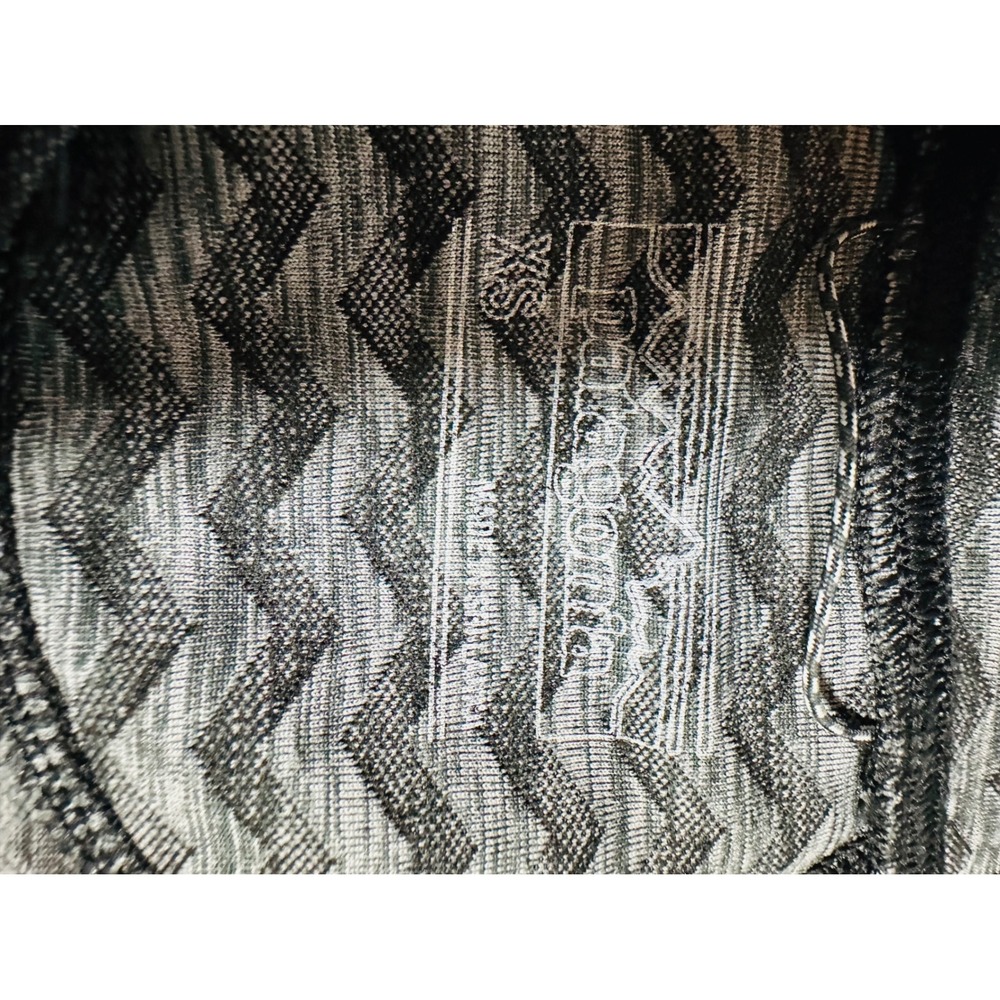 Patagonia Mens Short Sleeve Zigzag Pattern Performance Shirt Gray Size L - Picture 5 of 7